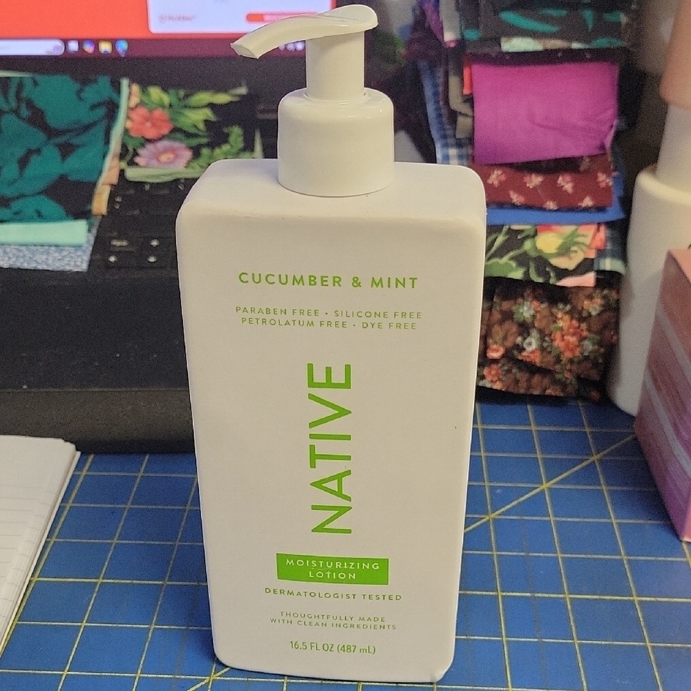 Native Cucumber & Mint Lotion - Refreshing Green 487ml Pump Bottle New